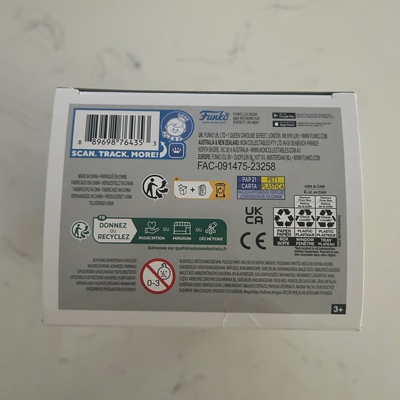 Funko Pop! Disney Minnie Mouse (Chocolate) #1379, limited eddition – New in Box - Picture 9 of 10